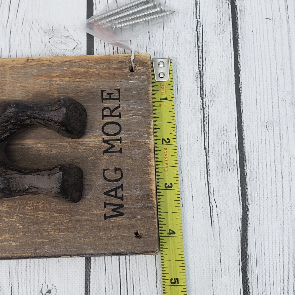 Wag More Dog Leash Wall Holder